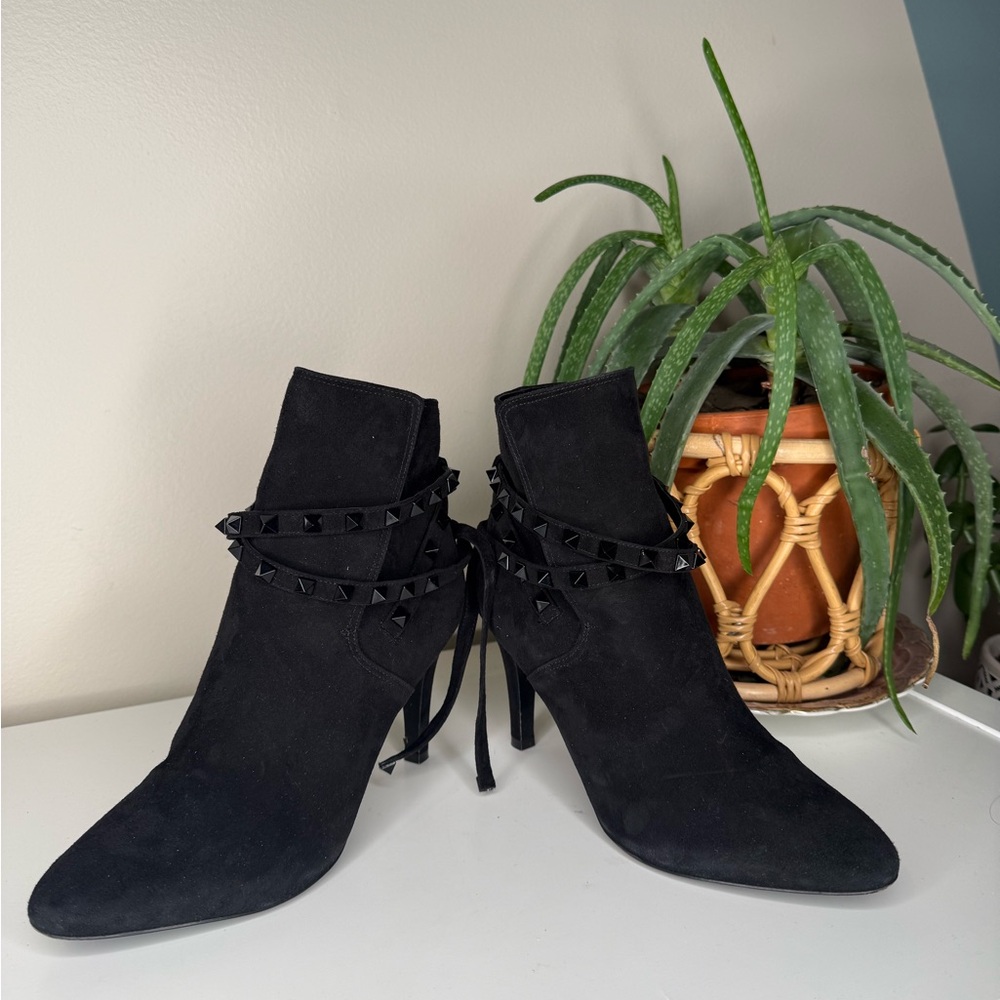 Valentino Garavani Rockstud Suede Ankle Boots Wrap Stud Heel Booties 37 - Picture 10 of 11